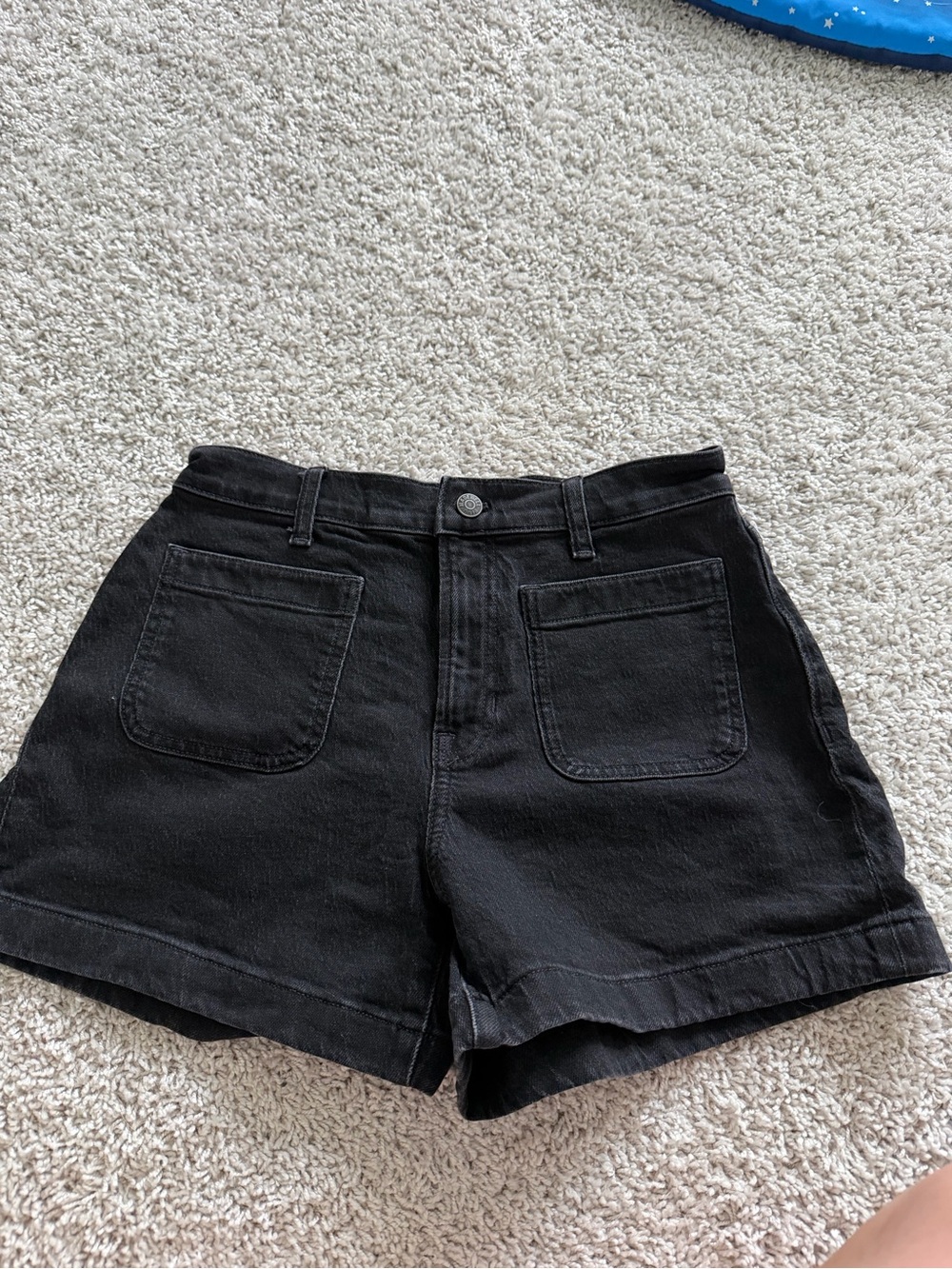 Madewell Black High-Rise Patch Pocket Denim Shorts